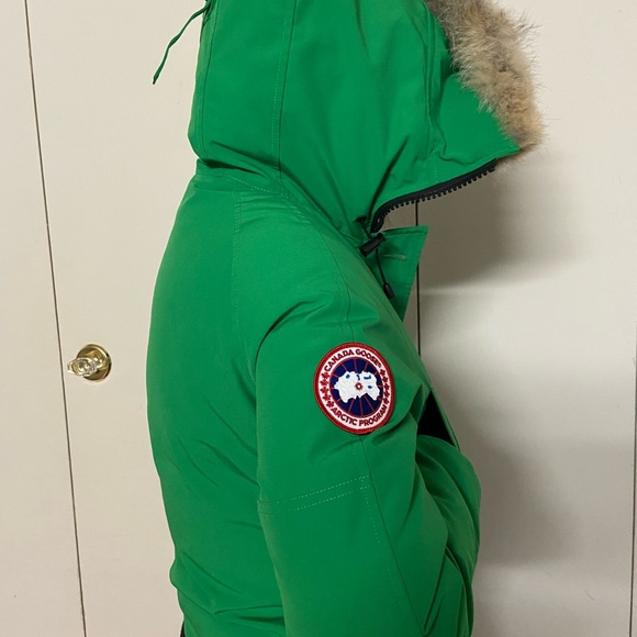 Canada Goose Montecelo Parka- Jade Green - Picture 8 of 16